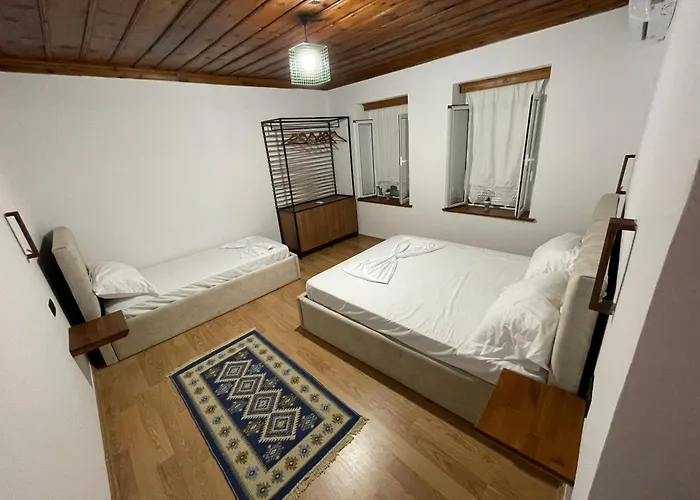Rian Apartament Gjirokastra